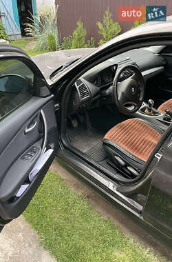 Хетчбек BMW 1 Series 2009 в Дніпрі