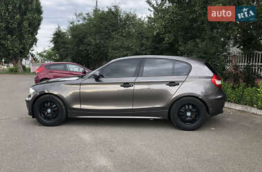 Хэтчбек BMW 1 Series 2006 в 