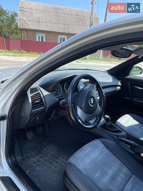 Хэтчбек BMW 1 Series 2006 в Борисполе