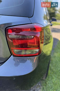 Хэтчбек BMW 1 Series 2012 в 