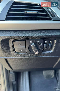 Хэтчбек BMW 1 Series 2012 в 