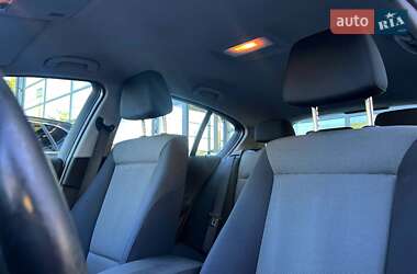 Хэтчбек BMW 1 Series 2005 в 