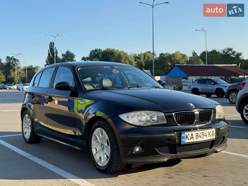 Хэтчбек BMW 1 Series 2005 в Броварах фото Хэтчбек BMW 1 Series 2005 в Броварах