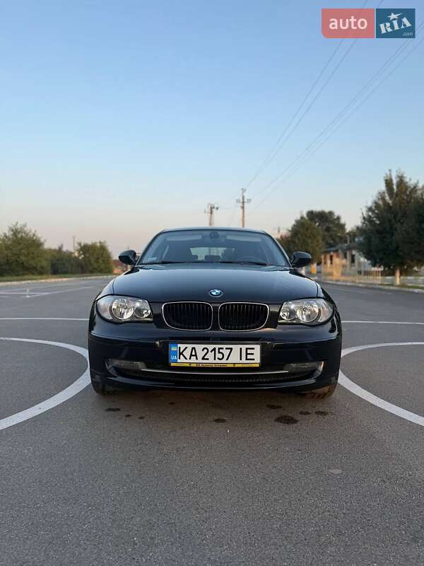 Хетчбек BMW 1 Series 2009 в Бучі фото 5 Хетчбек BMW 1 Series 2009 в Бучі