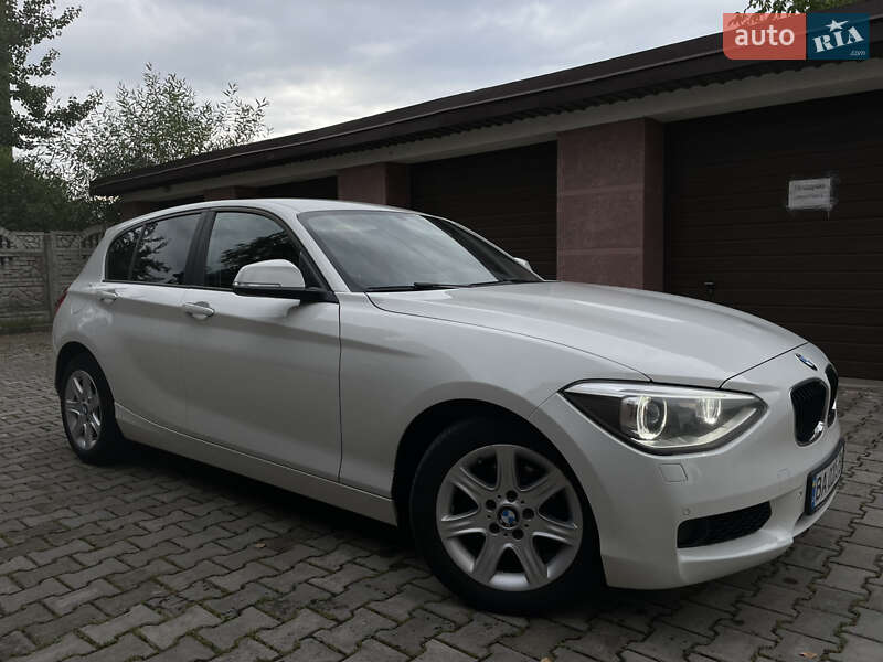 Хетчбек BMW 1 Series 2014 в Івано-Франківську