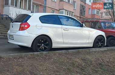 Хэтчбек BMW 1 Series 2008 в Днепре