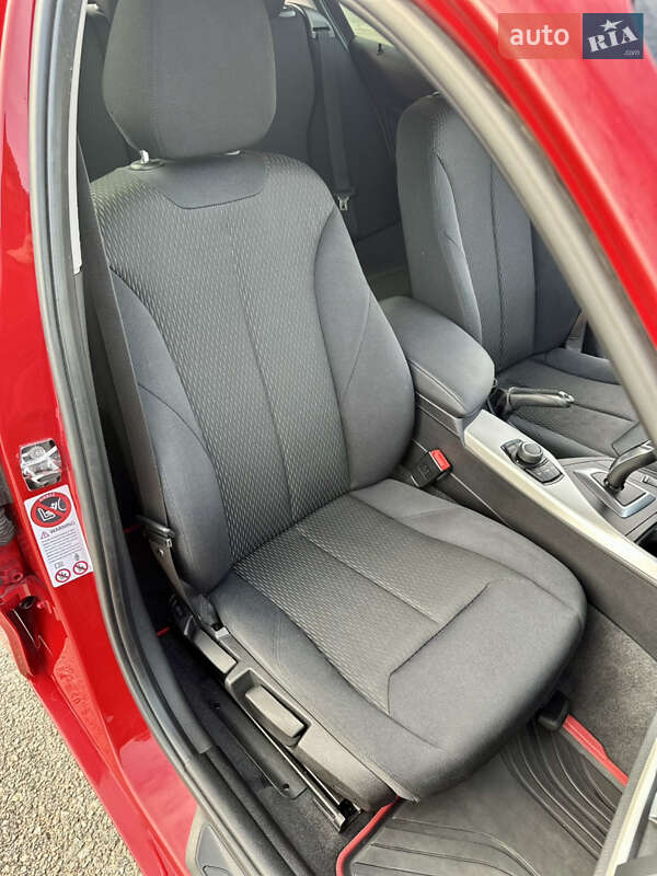 Хэтчбек BMW 1 Series 2012 в Киеве
