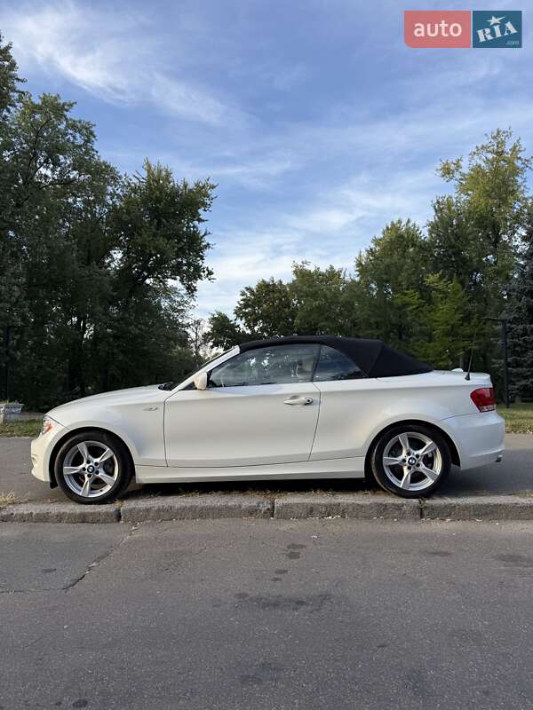 Кабриолет BMW 1 Series 2013 в Киеве фото 4 Кабриолет BMW 1 Series 2013 в Киеве