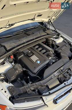 Кабриолет BMW 1 Series 2013 в 