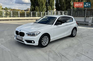 Хэтчбек BMW 1 Series 2017 в 