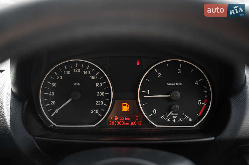 Хэтчбек BMW 1 Series 2011 в Львове