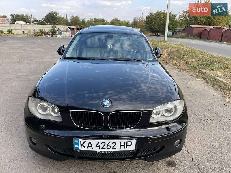 Хэтчбек BMW 1 Series 2005 в Кривом Роге