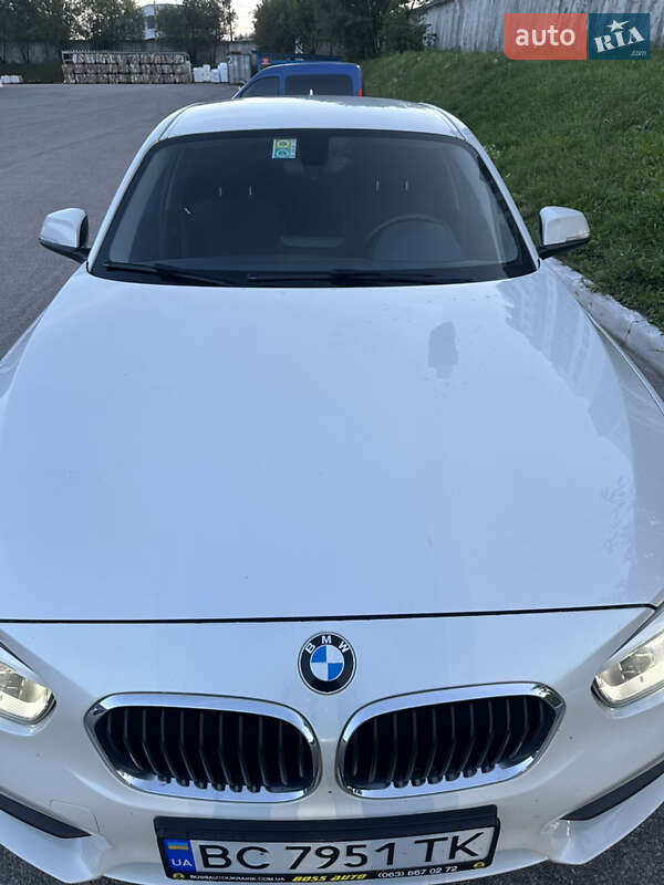 Хэтчбек BMW 1 Series 2017 в Львове