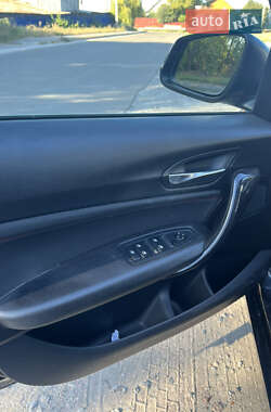 Хетчбек BMW 1 Series 2013 в  фото 13 Хетчбек BMW 1 Series 2013 в