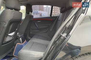 Хэтчбек BMW 1 Series 2007 в 