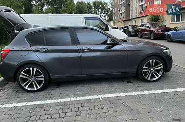 Хэтчбек BMW 1 Series 2012 в 