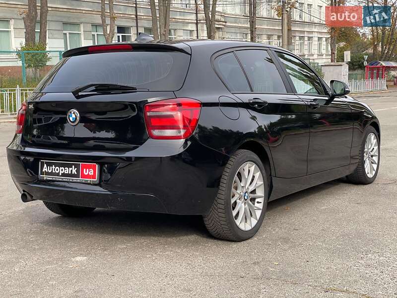 Хэтчбек BMW 1 Series 2012 в Киеве