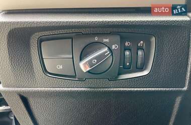 Хэтчбек BMW 1 Series 2012 в 