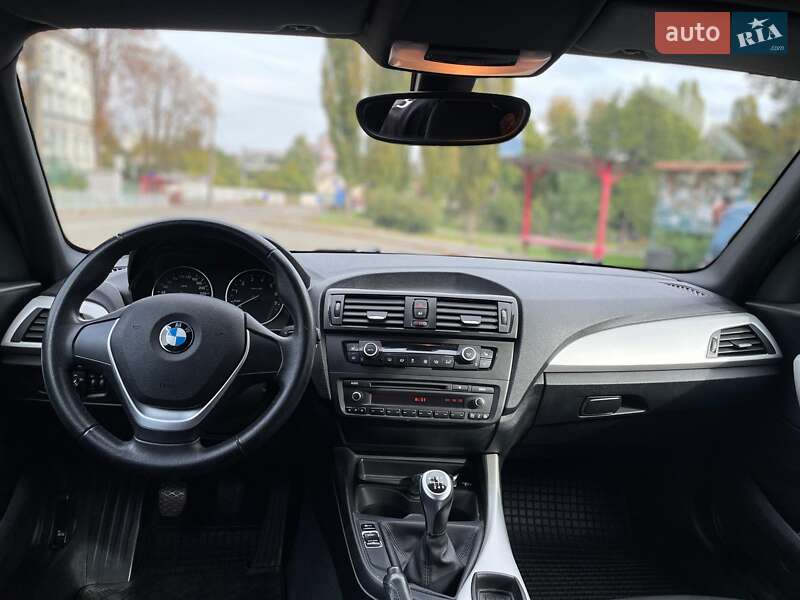 Хэтчбек BMW 1 Series 2012 в Киеве