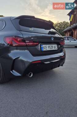 Хэтчбек BMW 1 Series 2020 в 