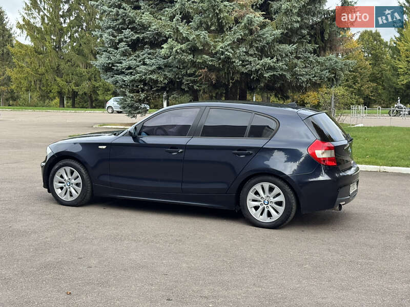 Хетчбек BMW 1 Series 2006 в Рівному фото 6 Хетчбек BMW 1 Series 2006 в Рівному