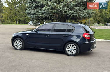 Хэтчбек BMW 1 Series 2006 в 