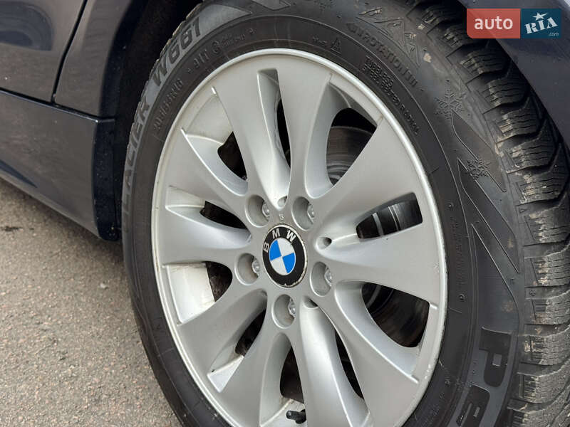 Хетчбек BMW 1 Series 2006 в Рівному фото 29 Хетчбек BMW 1 Series 2006 в Рівному