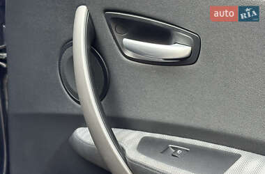 Хэтчбек BMW 1 Series 2006 в 