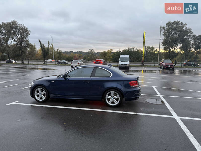 Купе BMW 1 Series 2011 в Киеве фото 13 Купе BMW 1 Series 2011 в Киеве