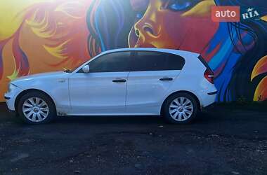 Хэтчбек BMW 1 Series 2007 в Житомире