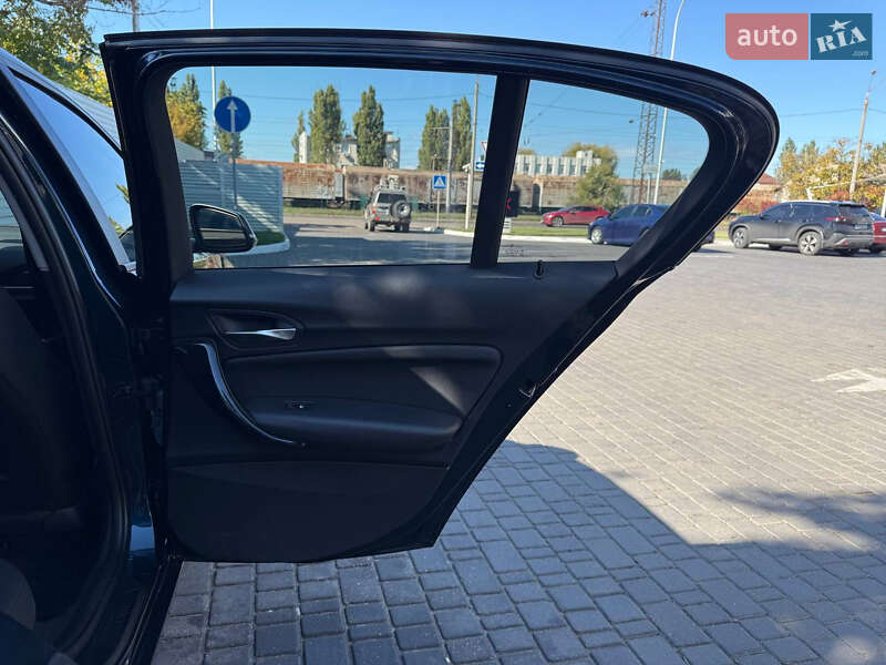 Хэтчбек BMW 1 Series 2013 в Одессе фото 40 Хэтчбек BMW 1 Series 2013 в Одессе