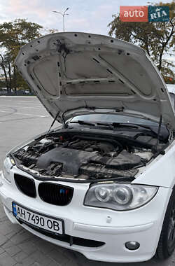 Хэтчбек BMW 1 Series 2006 в  фото 32 Хэтчбек BMW 1 Series 2006 в