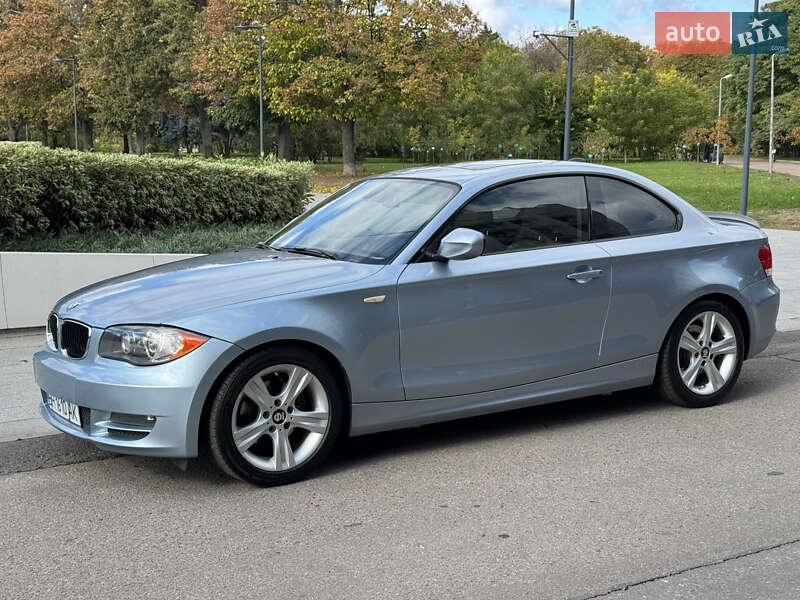 Купе BMW 1 Series 2010 в Одессе