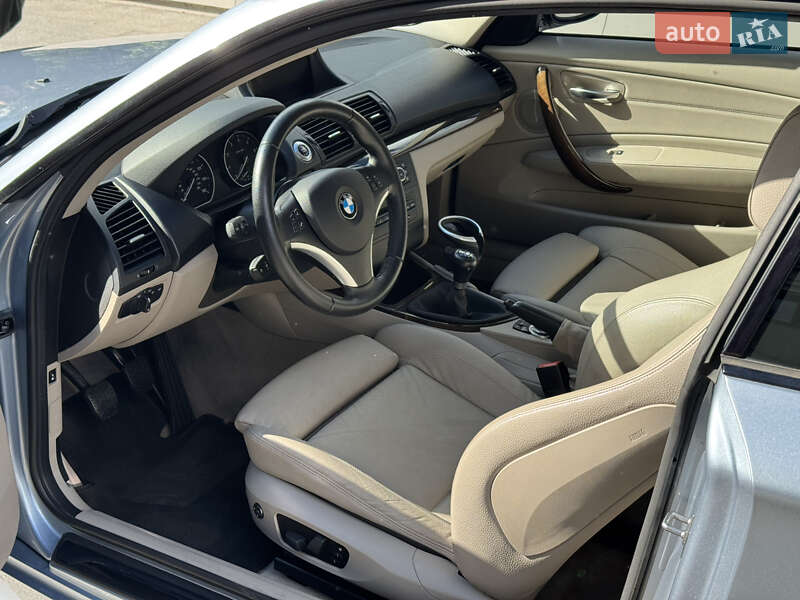 Купе BMW 1 Series 2010 в Одессе