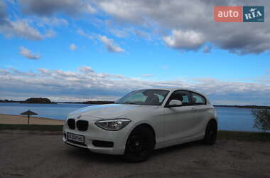 Хэтчбек BMW 1 Series 2013 в 