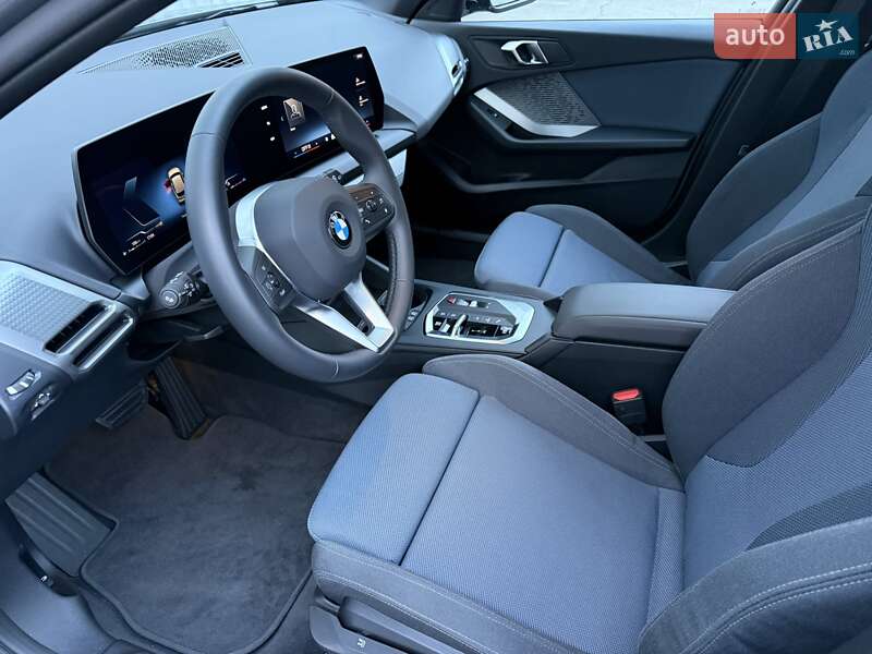 Хэтчбек BMW 1 Series 2024 в Днепре
