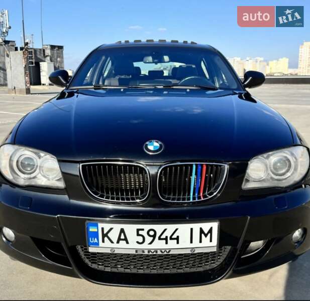 BMW 1 Series 2011 BMW 1 Series 2011