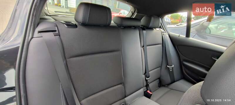 Хэтчбек BMW 1 Series 2011 в Киеве фото 13 Хэтчбек BMW 1 Series 2011 в Киеве