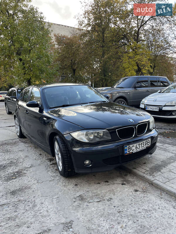 BMW 1 Series 2004
