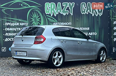 Хэтчбек BMW 1 Series 2005 в  фото 6 Хэтчбек BMW 1 Series 2005 в