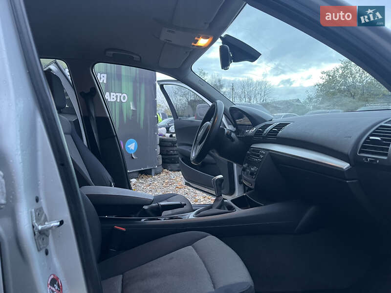 Хэтчбек BMW 1 Series 2005 в Харькове