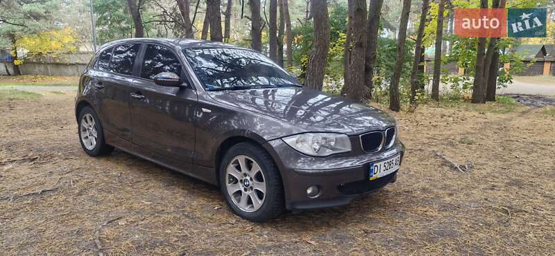 Хэтчбек BMW 1 Series 2005 в Вараше фото 2 Хэтчбек BMW 1 Series 2005 в Вараше