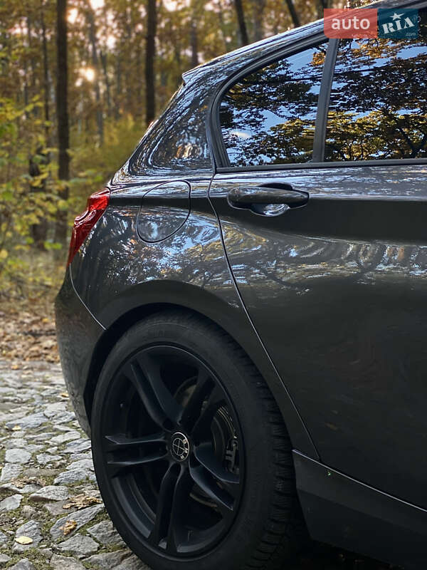 Хэтчбек BMW 1 Series 2014 в Житомире фото 16 Хэтчбек BMW 1 Series 2014 в Житомире