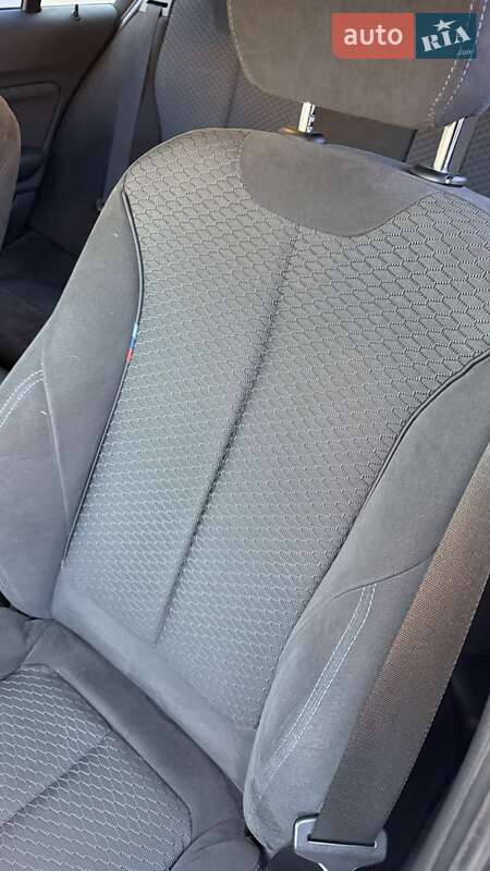 Хэтчбек BMW 1 Series 2017 в Тернополе фото 18 Хэтчбек BMW 1 Series 2017 в Тернополе