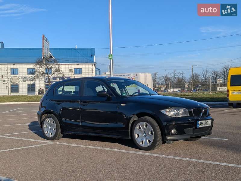 Хэтчбек BMW 1 Series 2006 в Житомире фото 7 Хэтчбек BMW 1 Series 2006 в Житомире