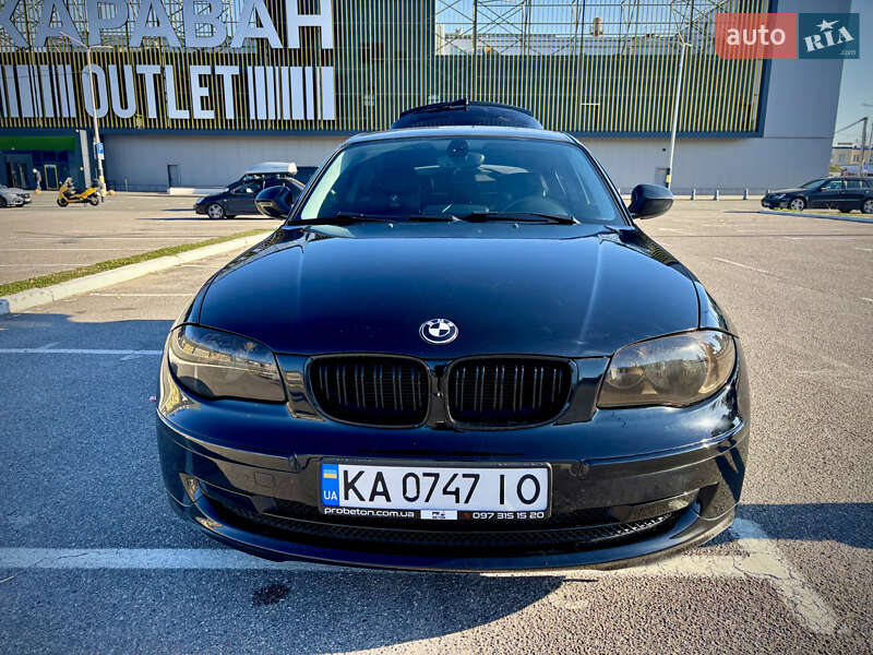 Купе BMW 1 Series 2011 в Киеве фото 2 Купе BMW 1 Series 2011 в Киеве