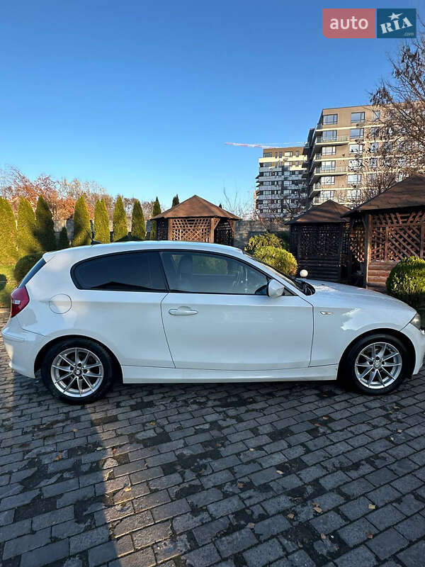 Хетчбек BMW 1 Series 2010 в Львові