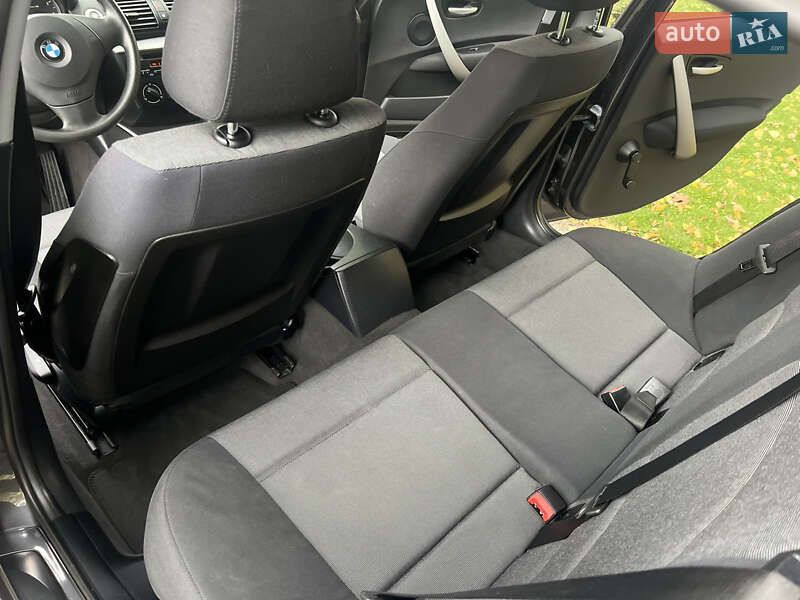 Хэтчбек BMW 1 Series 2006 в Хмельницком фото 28 Хэтчбек BMW 1 Series 2006 в Хмельницком