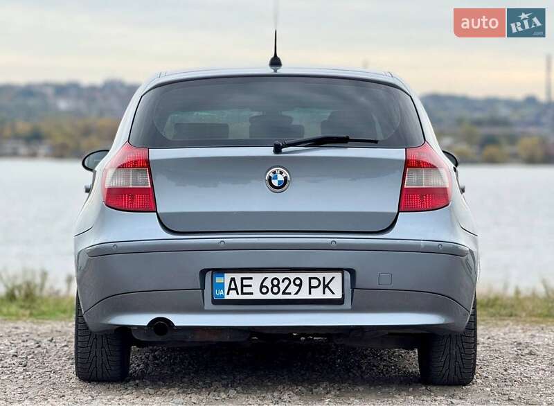 Хэтчбек BMW 1 Series 2004 в Днепре