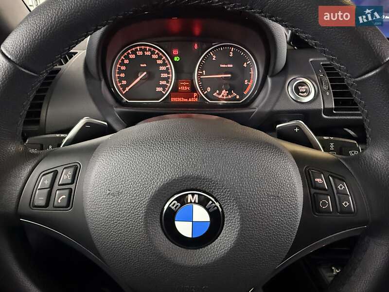 Купе BMW 1 Series 2012 в Киеве